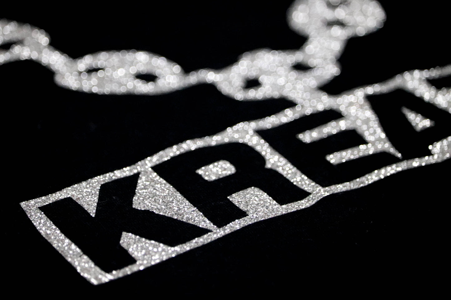 Black Silver Chain tee